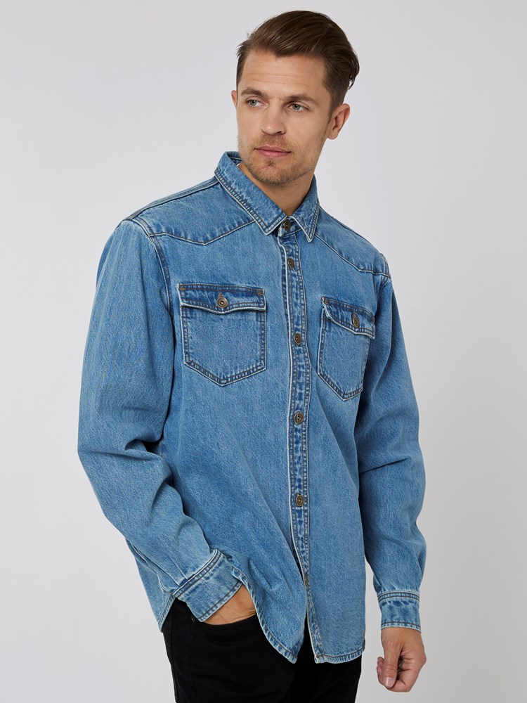 Wayne overshirt 7501110_D03-HENRYCHOICE-A22-Modell-Front_chn=vic_7667_Wayne overshirt D03.jpg_Front||Front