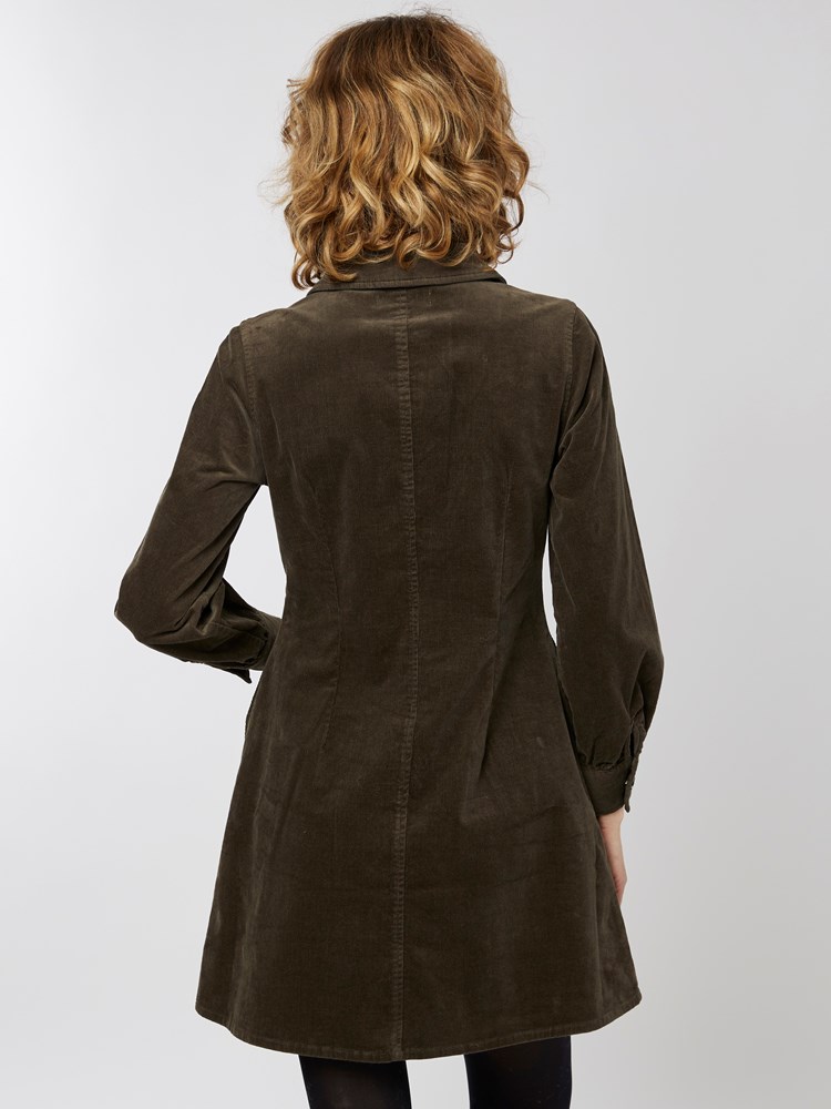 Hannah kjole 7501189_GOZ-MELL-A22-Modell-Front_chn=vic_2537_Hannah kjole GOZ_Hannah kjole GOZ 7501189.jpg_Front||Front