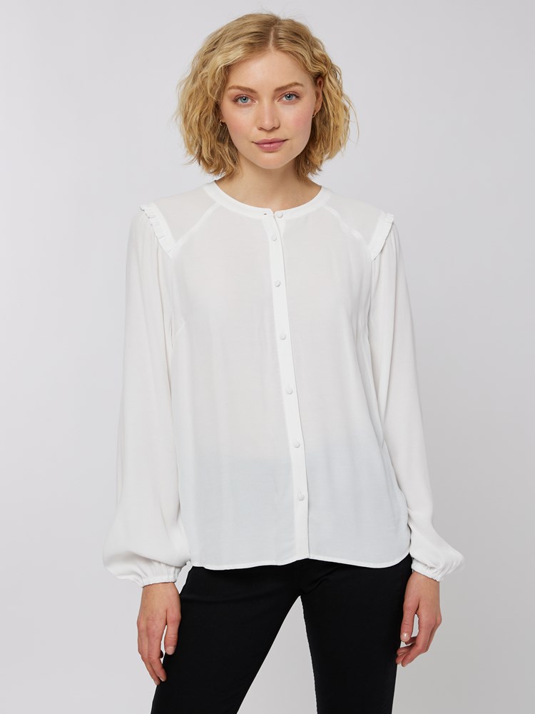 Meline bluse 7501201_O79-MELL-A22-Modell-Front_chn=vic_9948_Meline bluse O79 7501201.jpg_Front||Front
