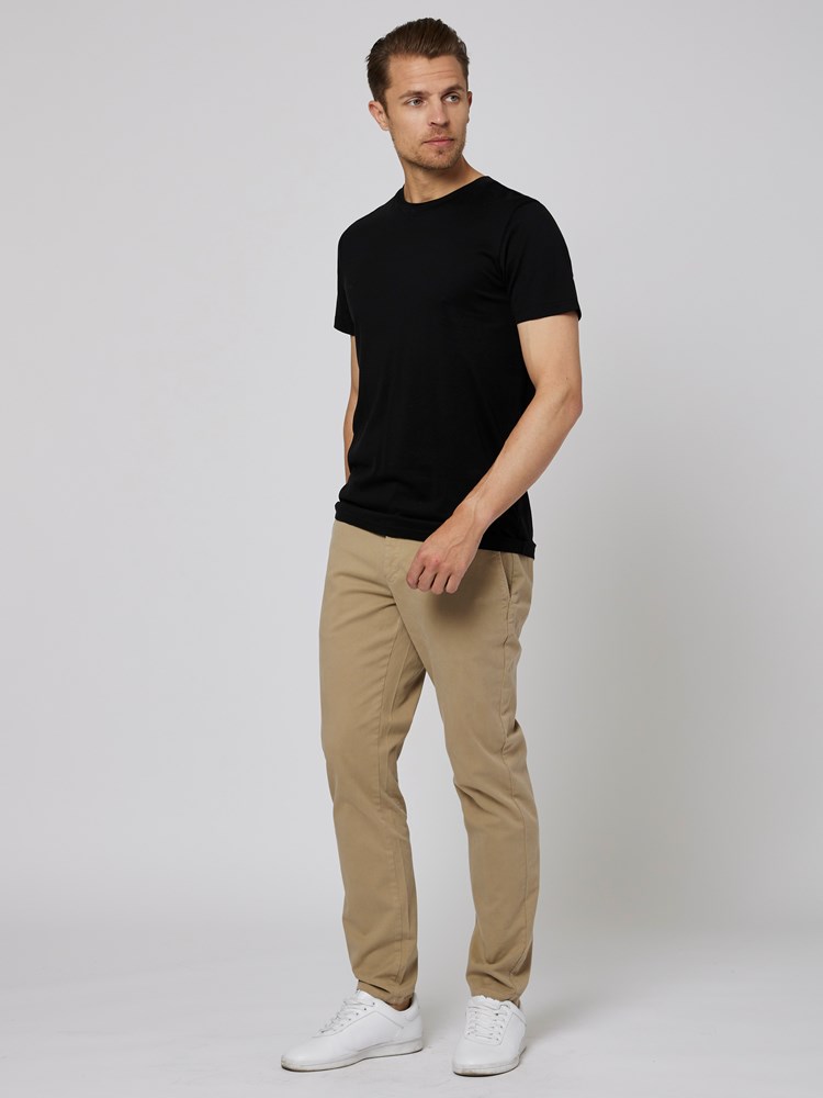 Ryan t-skjorte 7501228_CAB-VESB-A22-Modell-Front_chn=vic_4162.jpg_Front||Front