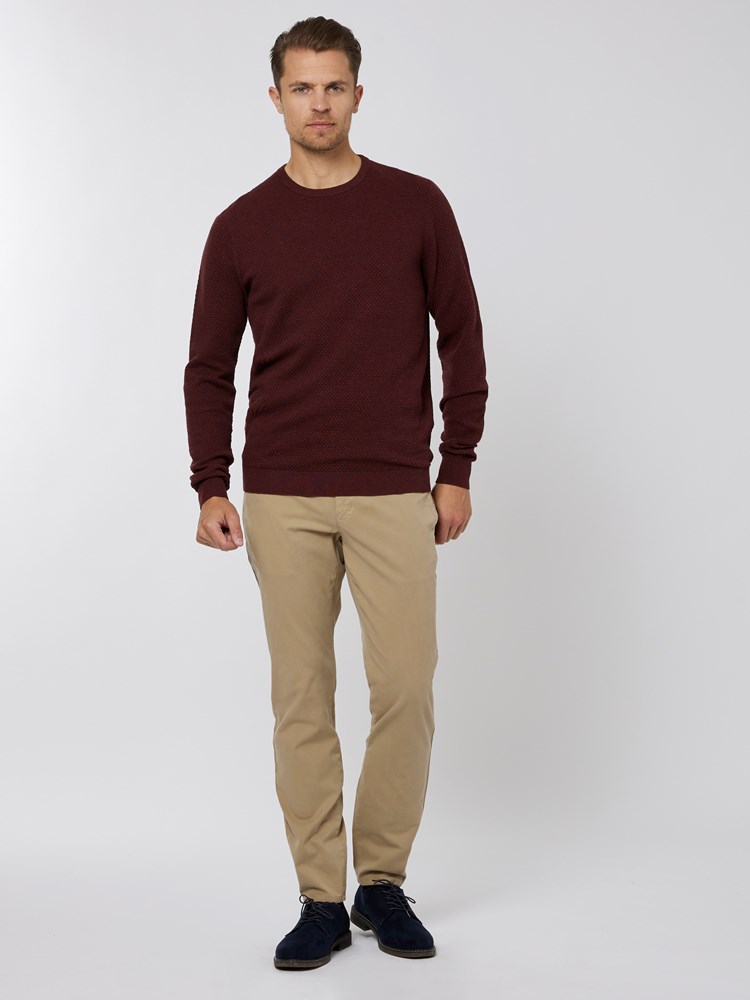 Theo genser 7501234_AJI-VESB-A22-Modell-Front_chn=vic_8782.jpg_Front||Front