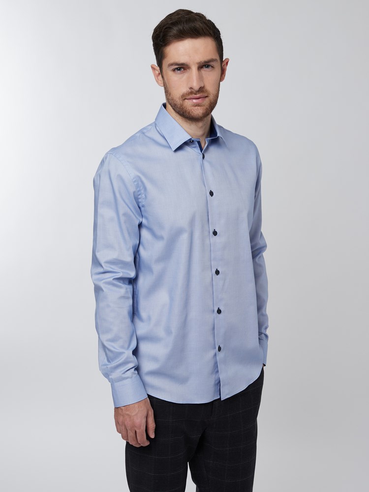Marcel skjorte 7501242_EO1-VESB-A22-Modell-Front_chn=vic_1751.jpg_Front||Front