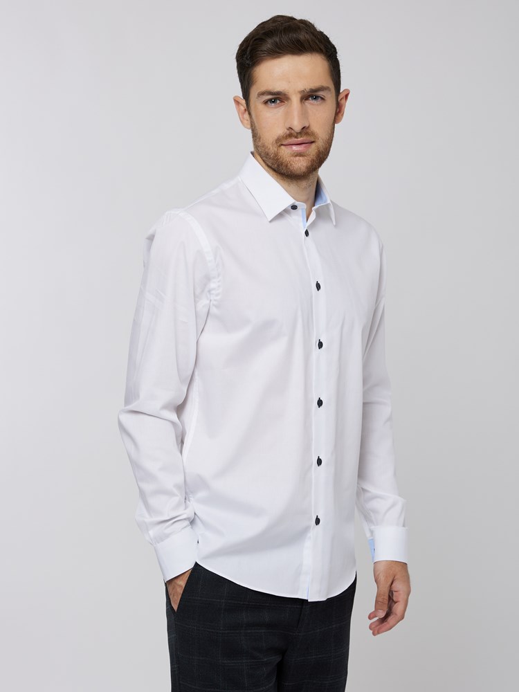 Marcel skjorte 7501242_O68-VESB-A22-Modell-Front_chn=vic_2019.jpg_Front||Front