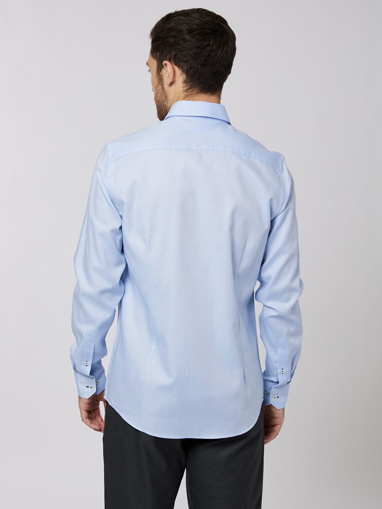Myles skjorte 7501243_EO1-VESB-A22-Modell-Back_chn=vic_3673.jpg_Back||Back