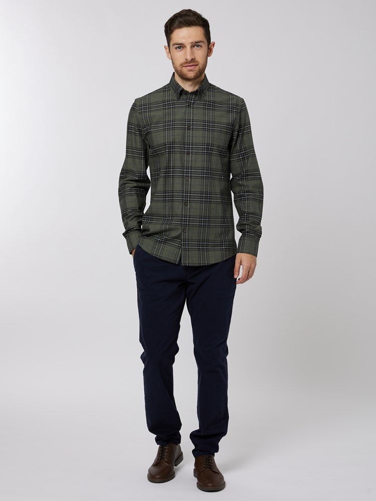 Andy rutet skjorte 7501251_GOY-VESB-A22-Modell-Front_chn=vic_7256.jpg_Front||Front