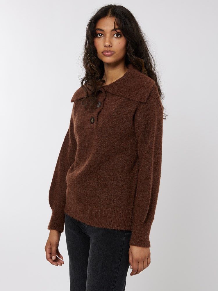 Maddox genser 7501284_AJB-BLU-A22-Modell-Front_chn=vic_8789_Maddox genser AJB 7501284.jpg_Front||Front