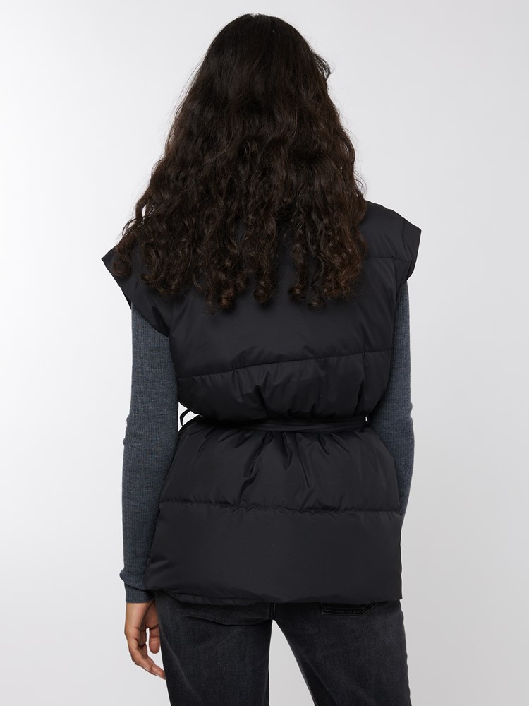 Lennox dunvest 7501304_CAB-BLU-A22-Modell-Back_chn=vic_1127_Lennox dunvest CAB.jpg_Back||Back