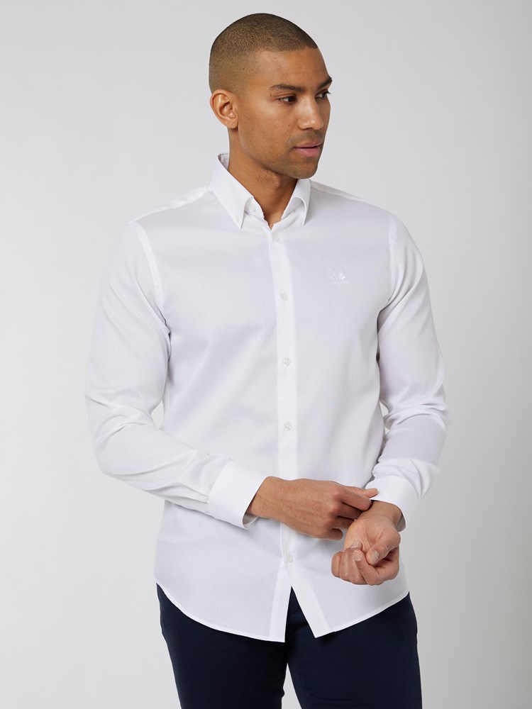 Peretti skjorte - slim fit 7501308_O68-JEANPAUL-W22-Modell-Front_510_Peretti skjorte - slim fit O68 7502248.jpg_