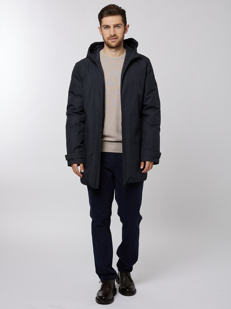 Matson jakke 7501318_I6Y-VESB-A22-Modell-Front_chn=vic_3147.jpg_Front||Front