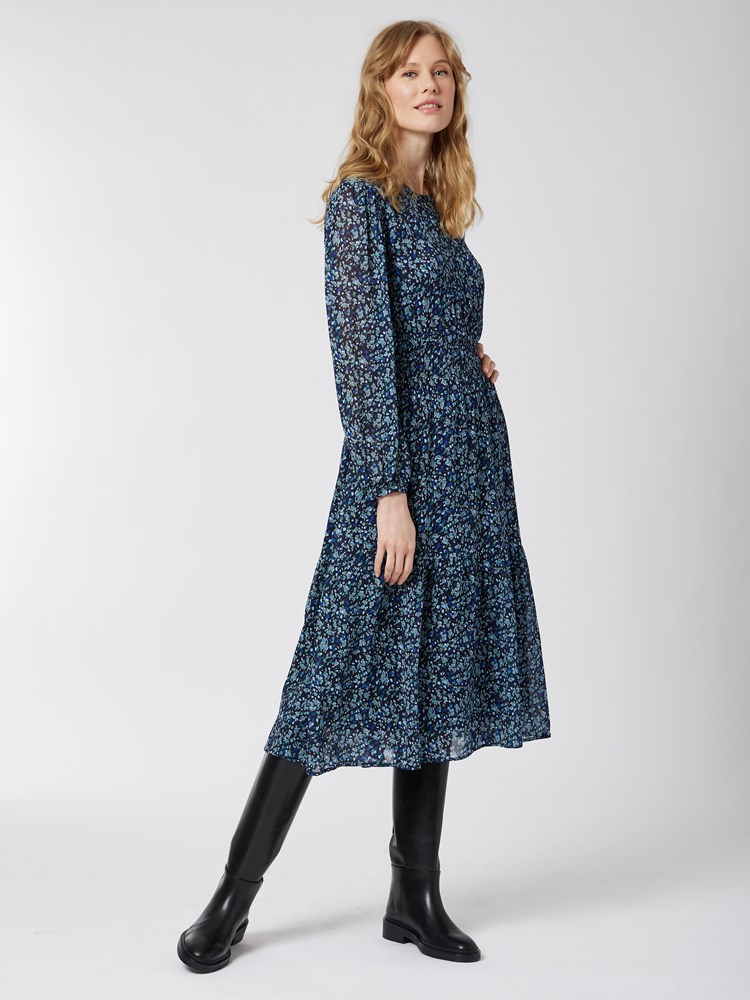 Gabrielle kjole 7501353_EM6-JEANPAUL-W22-Modell-Front_720_Gabrielle kjole EM6_Gabrielle kjole EM6 7501353.jpg_Front||Front