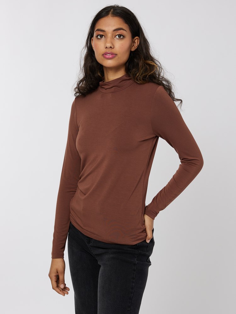 Martina polo 7501360_AJB-BLU-A22-Modell-Front_chn=vic_7240_Martina polo AJB 7501360.jpg_Front||Front