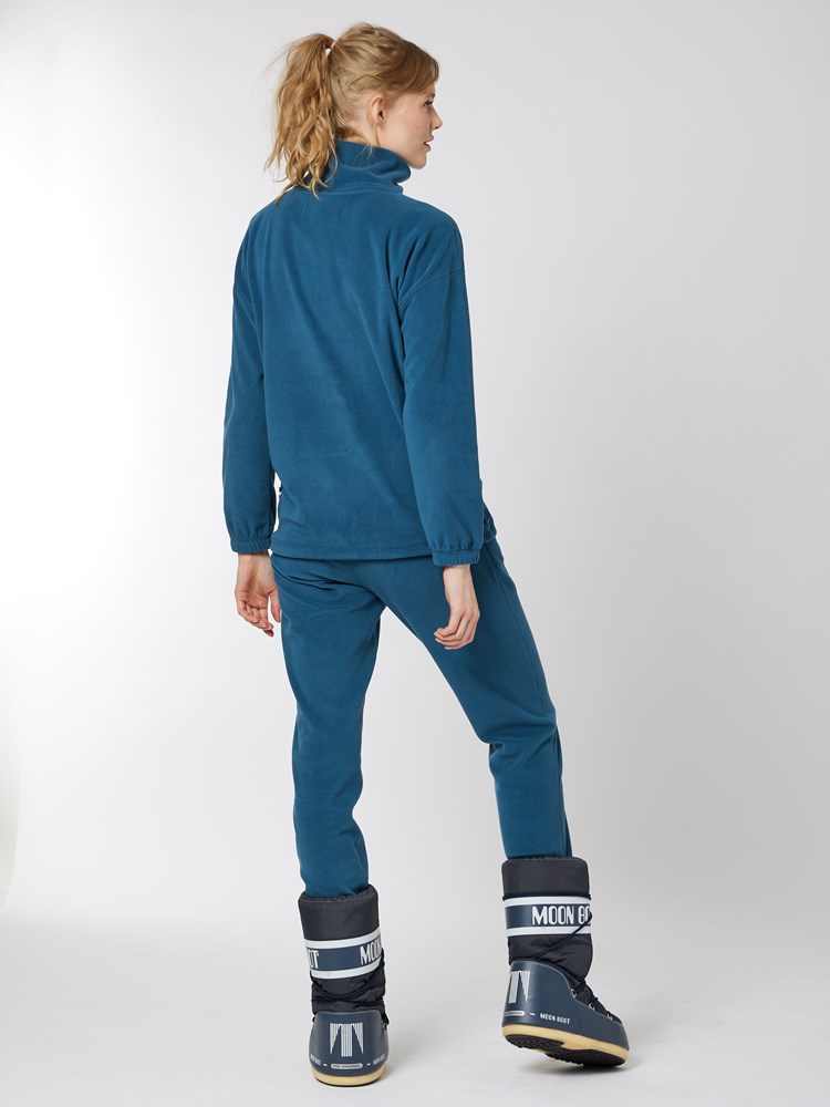 Mindy fleecegenser 7501378_EPH-JEANPAUL-W22-Modell-Front_4051_Mindy fleecegenser EPH_Mindy fleecegenser EPH 7501378.jpg_Front||Front