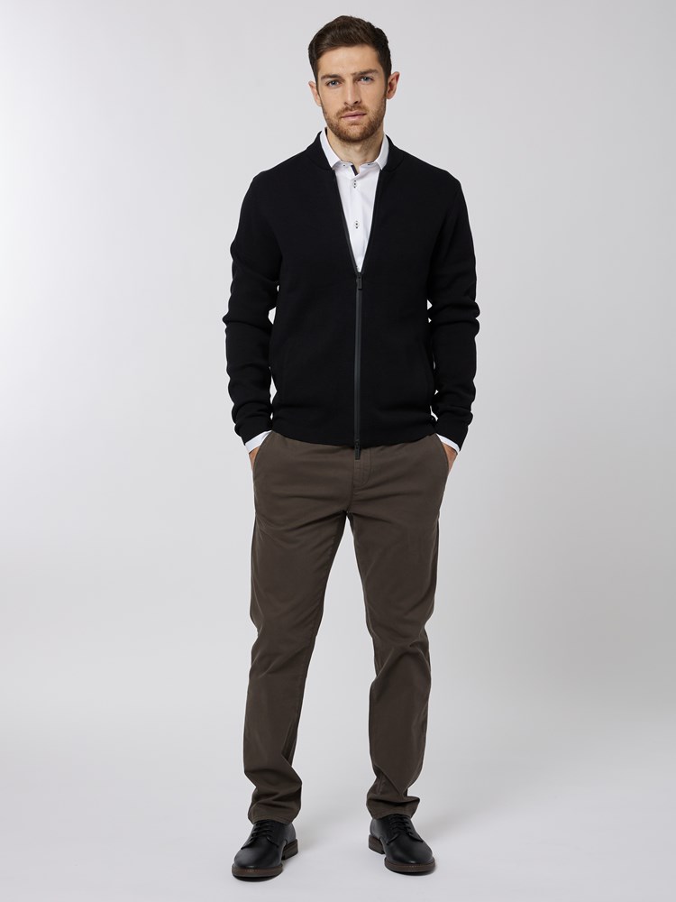 Dario Cardigan 7501394_CAB-VESB-A22-Modell-Front_chn=vic_9509.jpg_Front||Front