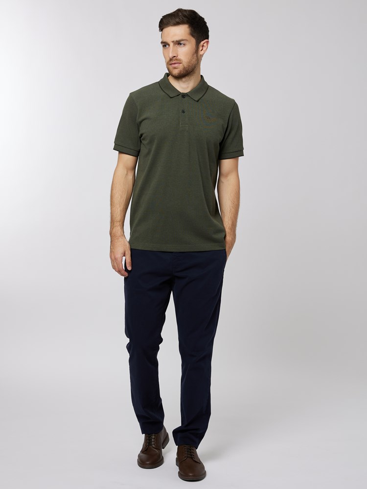 James pique 7501448_GOY-VESB-A22-Modell-Front_chn=vic_9842.jpg_Front||Front