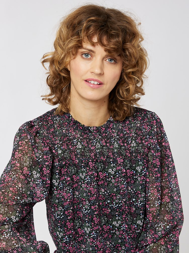 Lily bluse 7501460_MSL-MELL-A22-Modell-Front_chn=vic_5347_Lily bluse MSL_Lily bluse MSL 7501460.jpg_Front||Front