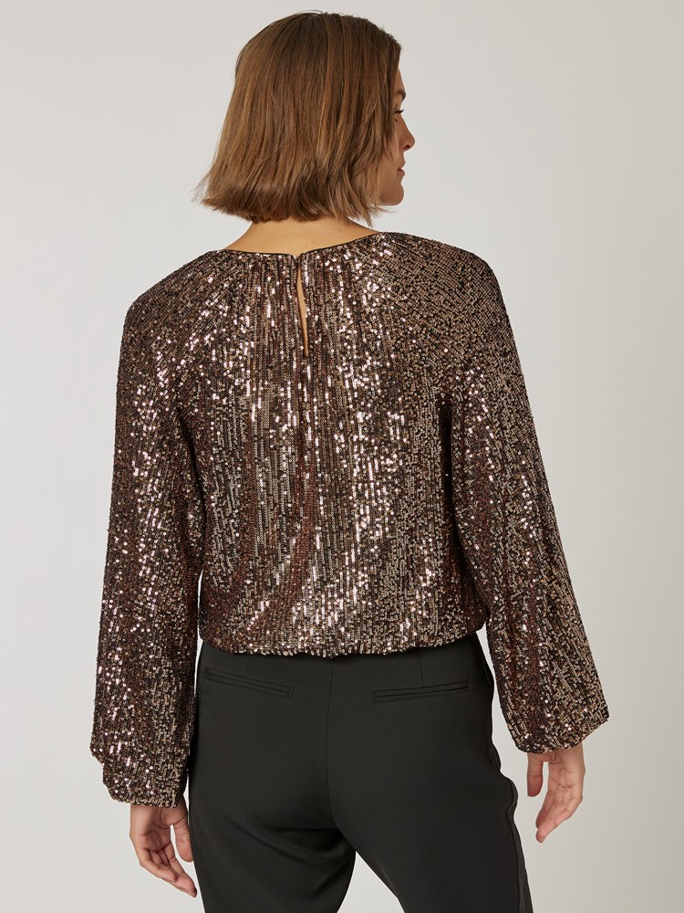 Sparkling topp 7501527_AGC-BLU-W22-Modell-Back_chn=vic_7724_Sparkling topp AGC 7501527.jpg_Back||Back
