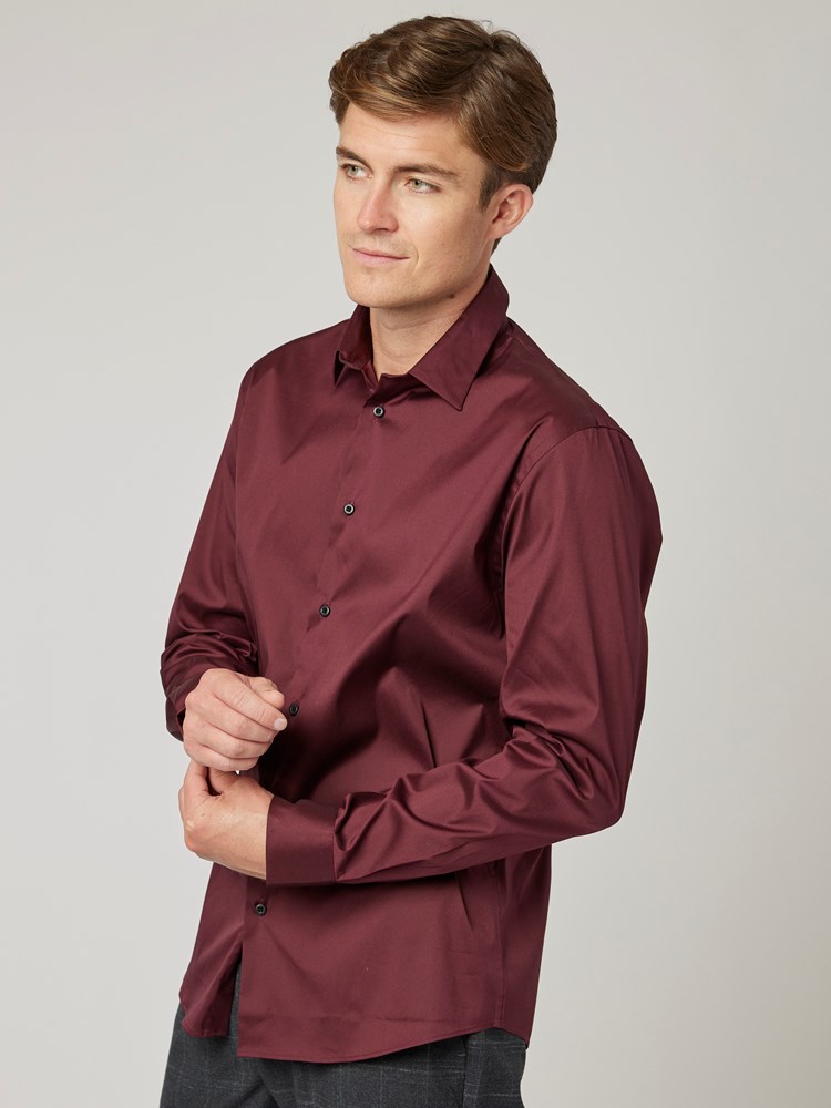 Danny skjorte 7501573_AJX-VESB-W22-Modell-Front_chn=vic_9288.jpg_Front