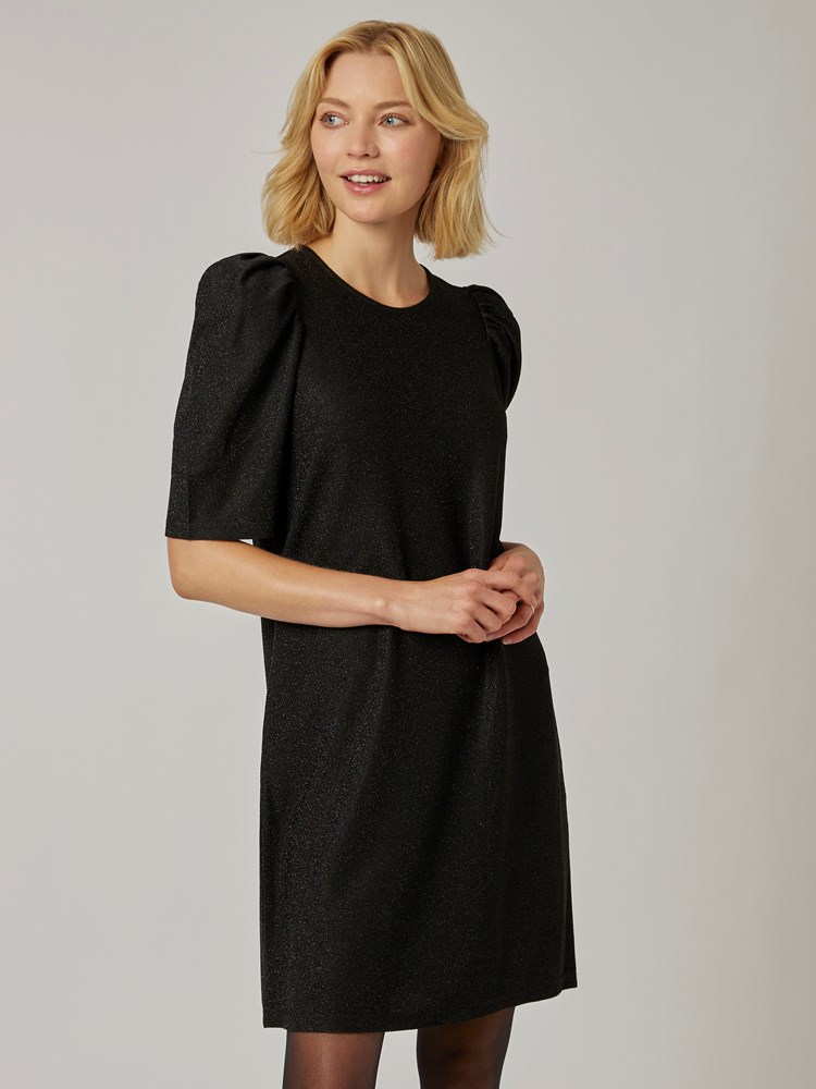 Aleah kortermet kjole 7501679_CAB-MELL-W22-Modell-Front_chn=vic_3263_Aleah kortermet kjole CAB 7501679.jpg_Front||Front