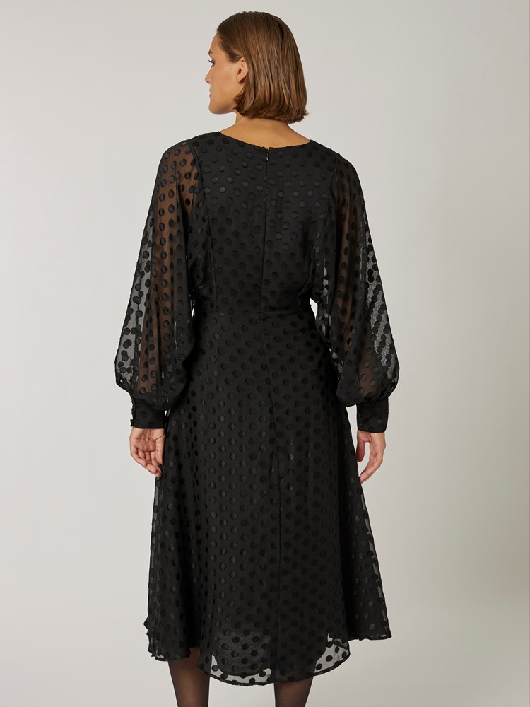 Arya midi kjole 7501708_CAB-BLU-W22-Modell-Back_chn=vic_817_Arya midi kjole CAB 7501708.jpg_Back||Back