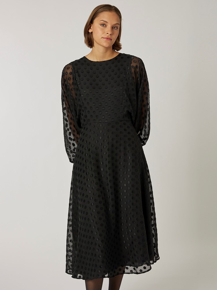 Arya midi kjole 7501708_CAB-BLU-W22-Modell-Front_chn=vic_4180_Arya midi kjole CAB 7501708.jpg_Front||Front