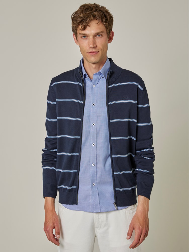 Gerard stripet cardigan 7501817_EM6-JEANPAUL-S23-Modell-Front_9118.jpg_Front||Front