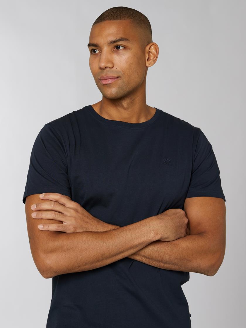 Eliot T-Skjorte EM6