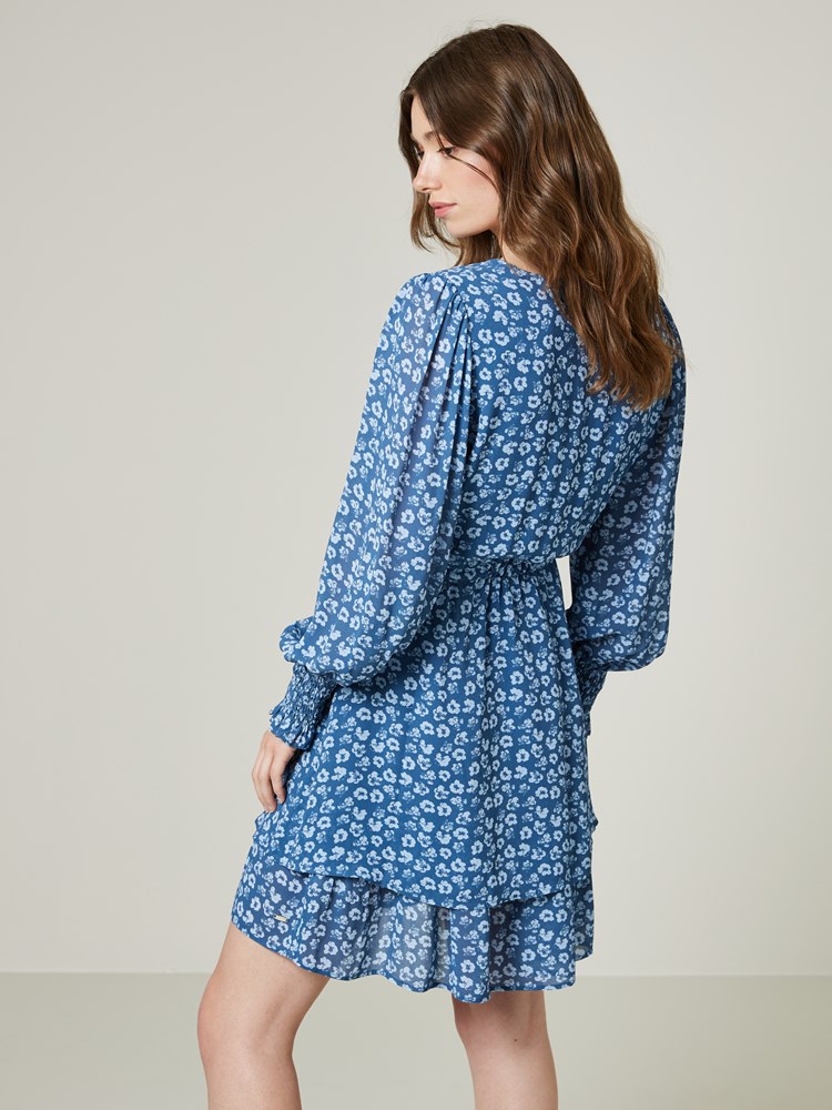Glace kjole 7502345_EGT-JEANPAUL-S23-Modell-Front_4139_Glace kjole EGT 7502345.jpg_Front||Front