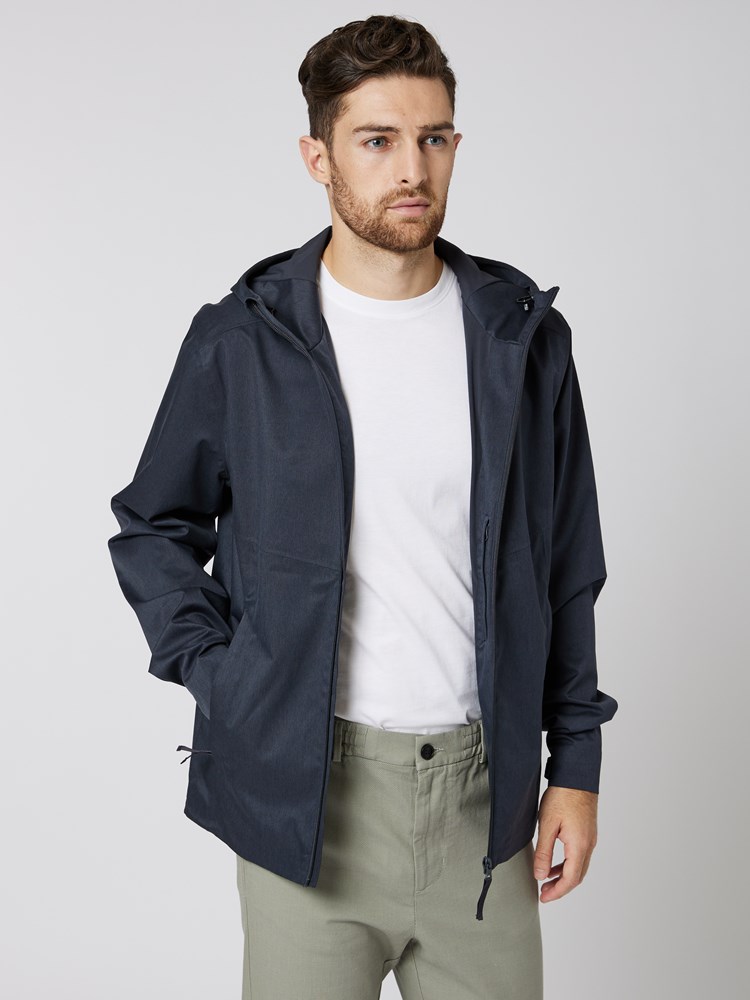 Rocco jakke 7502546_C27-MRCAPUCHIN-S23-Modell-Front_chn=vic_1205_Rocco jakke C27.jpg_Front||Front