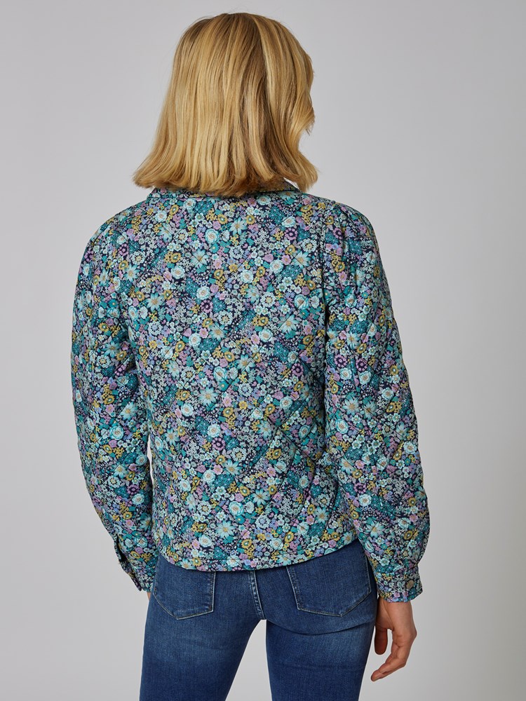 Dahlia pufferm jakke 7502680_EM6-MELL-S23-Modell-Back_chn=vic_3964_Dahlia pufferm jakke EM6_Dahlia pufferm jakke EM6 7502680.jpg_Back||Back