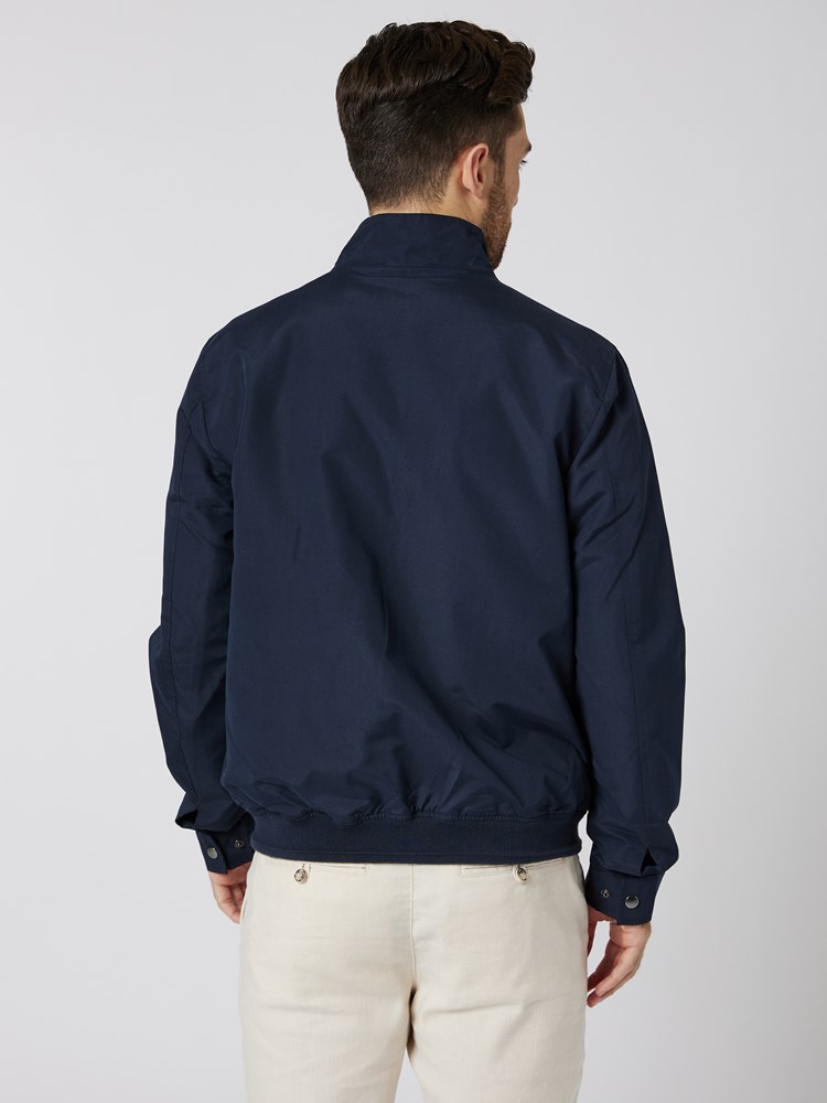 Cooper jakke 7502691_EM6-VESB-S23-Modell-Back_chn=vic_112.jpg_Back||Back