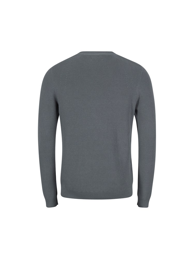 Patrick genser 7502734_GNS-VESB-S23-Modell-Back_chn=vic_9958.jpg_Back||Back