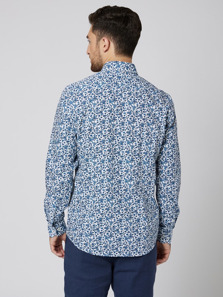 Darcey skjorte 7502875_O68-VESB-S23-Modell-Back_chn=vic_2435.jpg_Back||Back