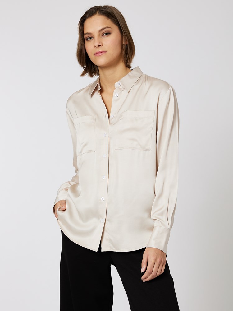 Georgie skjorte 7502912_I2Z-BLU-S23-Modell-Front_chn=vic_4609_Georgie skjorte I2Z 7502912.jpg_Front||Front