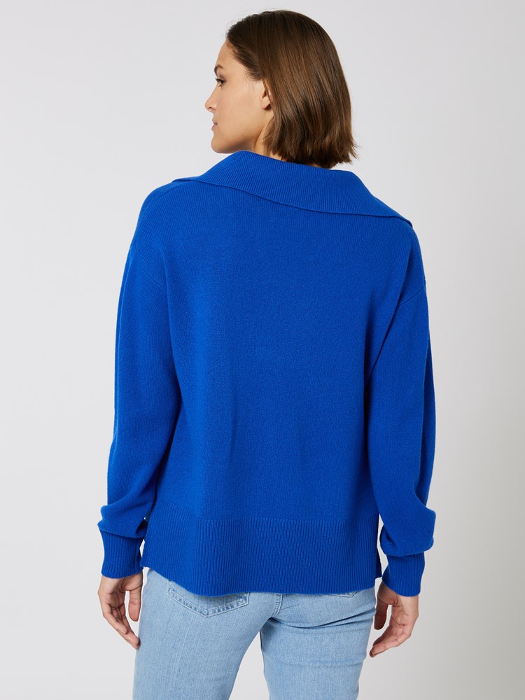 North polo genser 7502920_R25-BLU-S23-Modell-Back_chn=vic_458_North polo genser R25 7502920.jpg_Back||Back