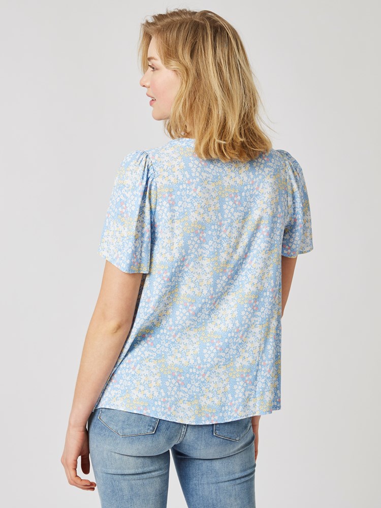 Florence bluse 7503093_EBD-MELL-H23-Modell-Back_chn=vic_6513_Florence bluse EBD_Florence bluse EBD 7503093.jpg_Back||Back
