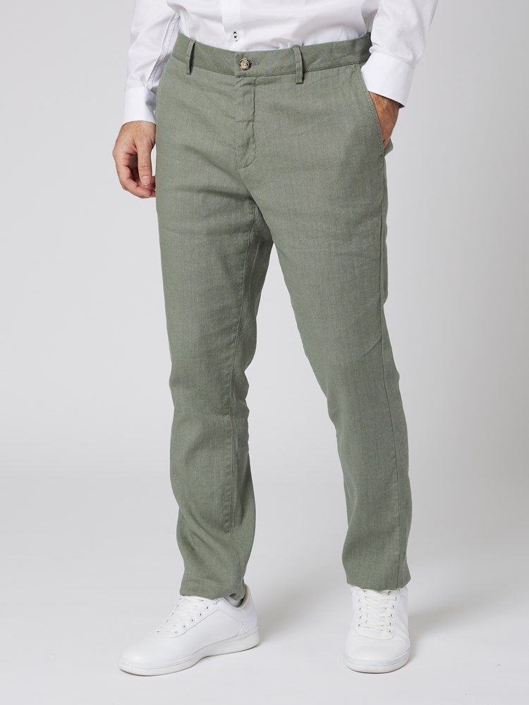 Carl chinos 7503095_GTE-VESB-S23-Modell-Front_chn=vic_2041_Carl chinos GTE_Carl chinos GTE 7503095.jpg_Front||Front