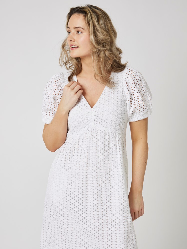 Bonnie kjole 7503246_O68-MELL-H23-Modell-Front_chn=vic_8019_Bonnie kjole O68 7503246.jpg_Front||Front