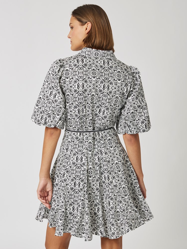 Dancia kjole 7503290_CAB-DONNA-H23-Modell-Back_chn=vic_1969.jpg_Back||Back