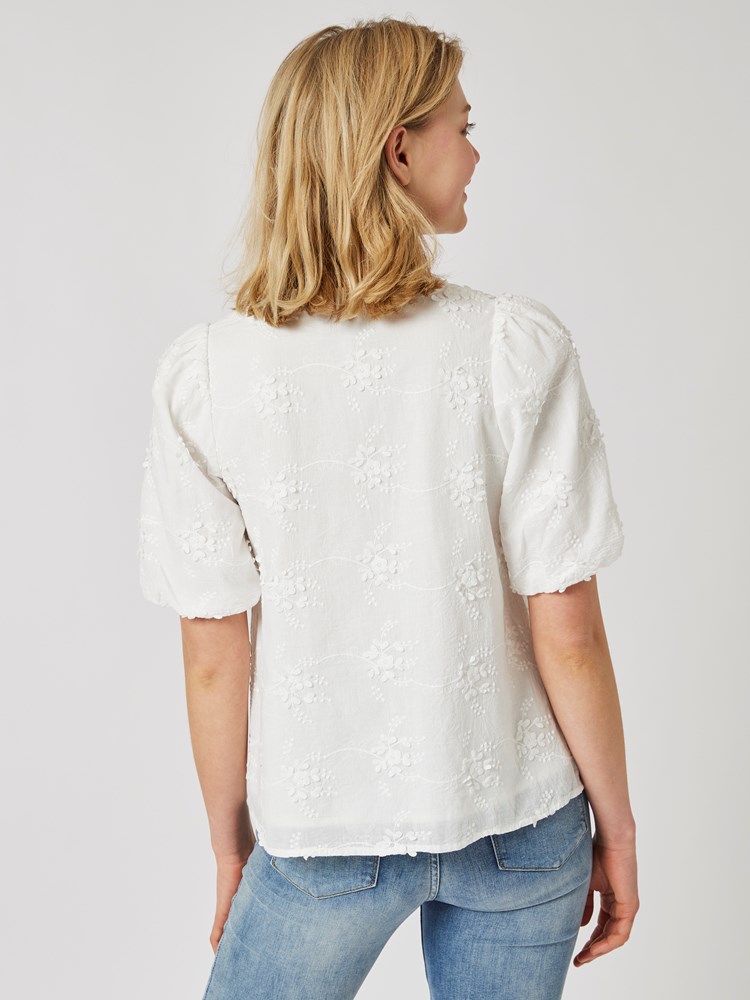 Blossom bluse 7503318_O68-MELL-H23-Modell-Back_chn=vic_6467_Blossom bluse O68 7503318.jpg_Back||Back