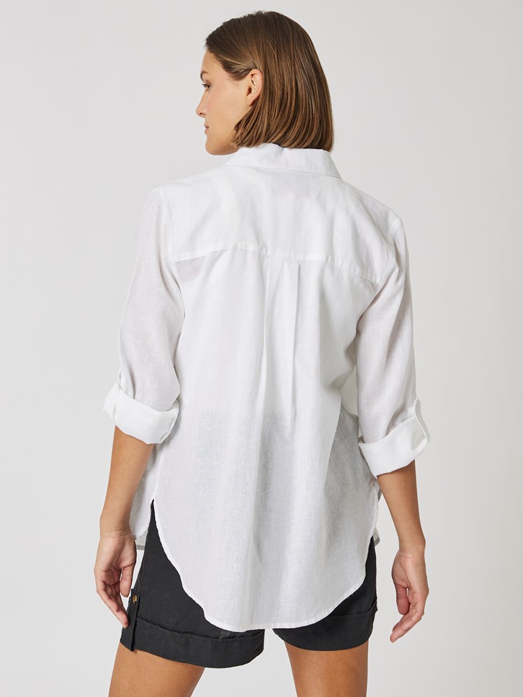 Suki skjorte 7503325_O68-BLU-H23-Modell-Back_chn=vic_9828_Suki skjorte O68 7503325.jpg_Back||Back