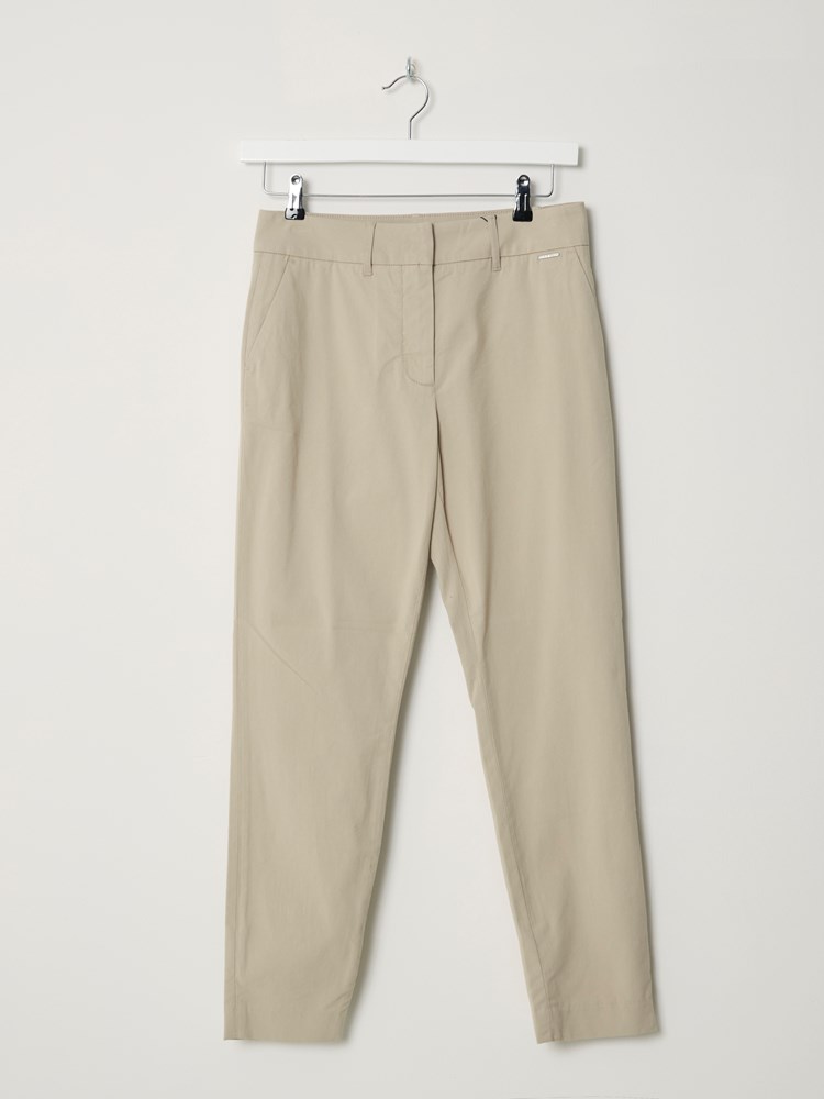 Caroline Chino 7503411_I4Y-JEANPAUL-S23-Front_1626_Caroline Chino_Caroline Chino I4Y_Caroline Chino 7503411_Caroline Chino I4Y 7503411.jpg_Front||Front