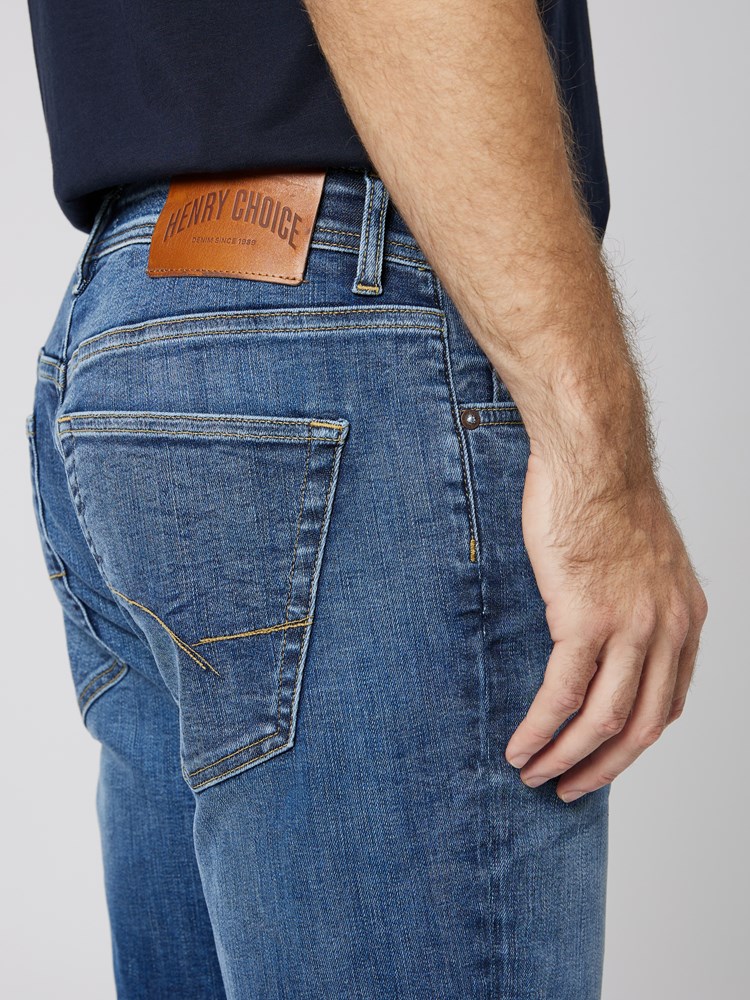 Regular Ralph hyper str. 7503413_DAD-HENRYCHOICE-S23-details_chn=vic_2743_Regular Ralph hyper str. DAD.jpg_