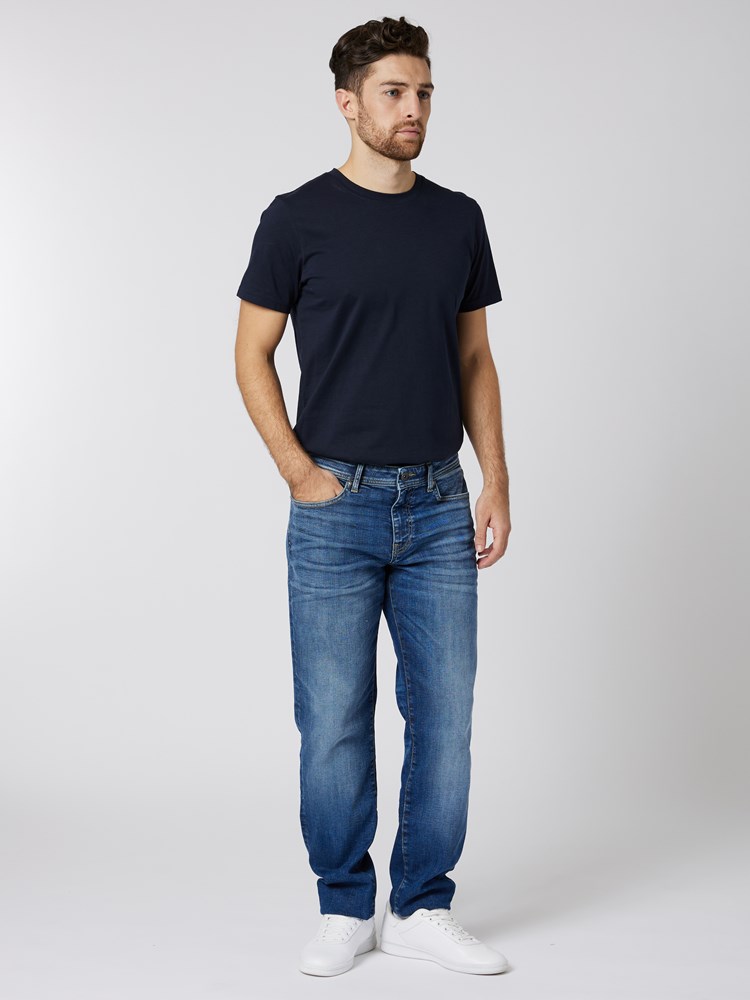 Regular Ralph hyper str. 7503413_DAD-HENRYCHOICE-S23-details_chn=vic_444_Regular Ralph hyper str. DAD.jpg_