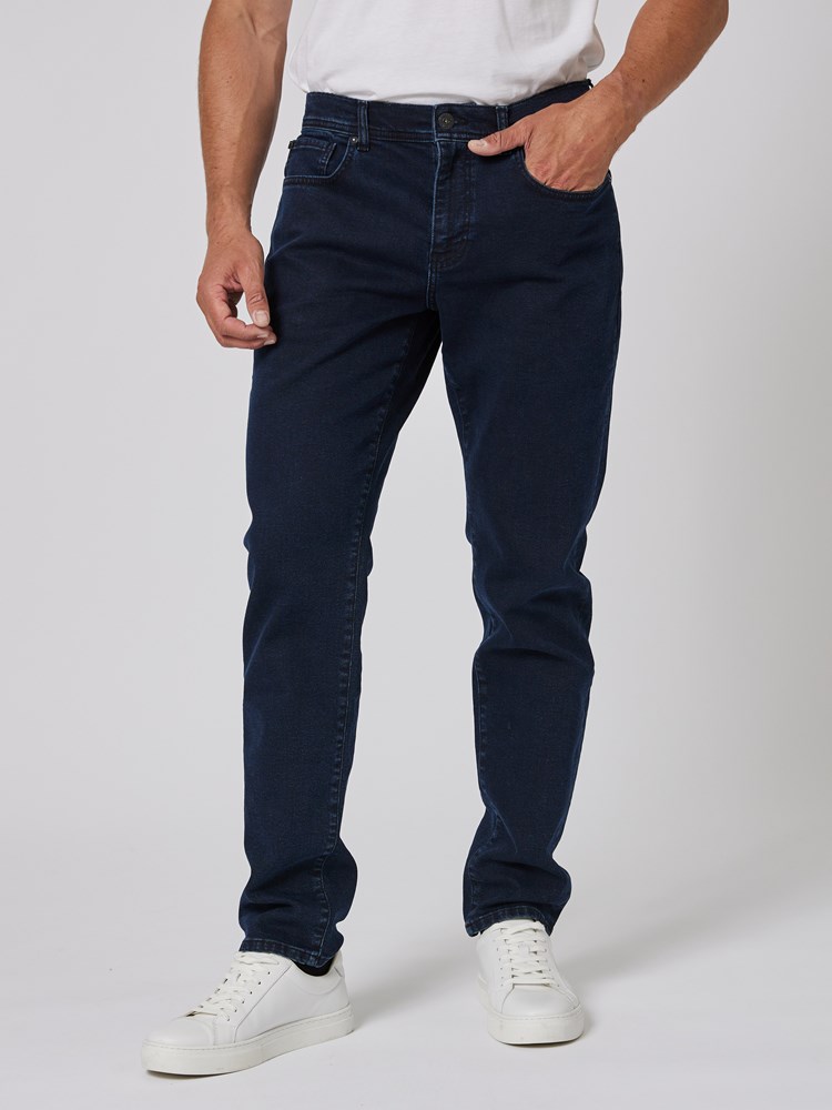 Regular Ralph hyper str. 7503413_DAD-HENRYCHOICE-S23-Modell-Front_chn=vic_3937_Regular Ralph hyper str. DAD.jpg_Front||Front