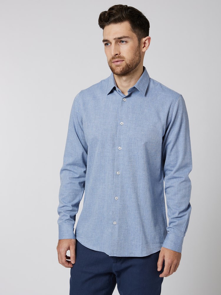 Frederick skjorte 7503426_ECK-VESB-S23-Modell-Front_chn=vic_8896.jpg_Front||Front