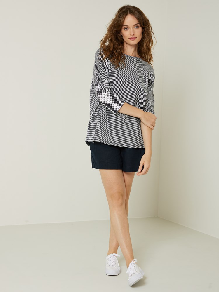 Tina stripet topp 7503454_EM6-JEANPAUL-H23-Front_5819_Tina stripet topp_Tina stripet topp 7503454_Tina stripet topp EM6 7503454.jpg_Front||Front