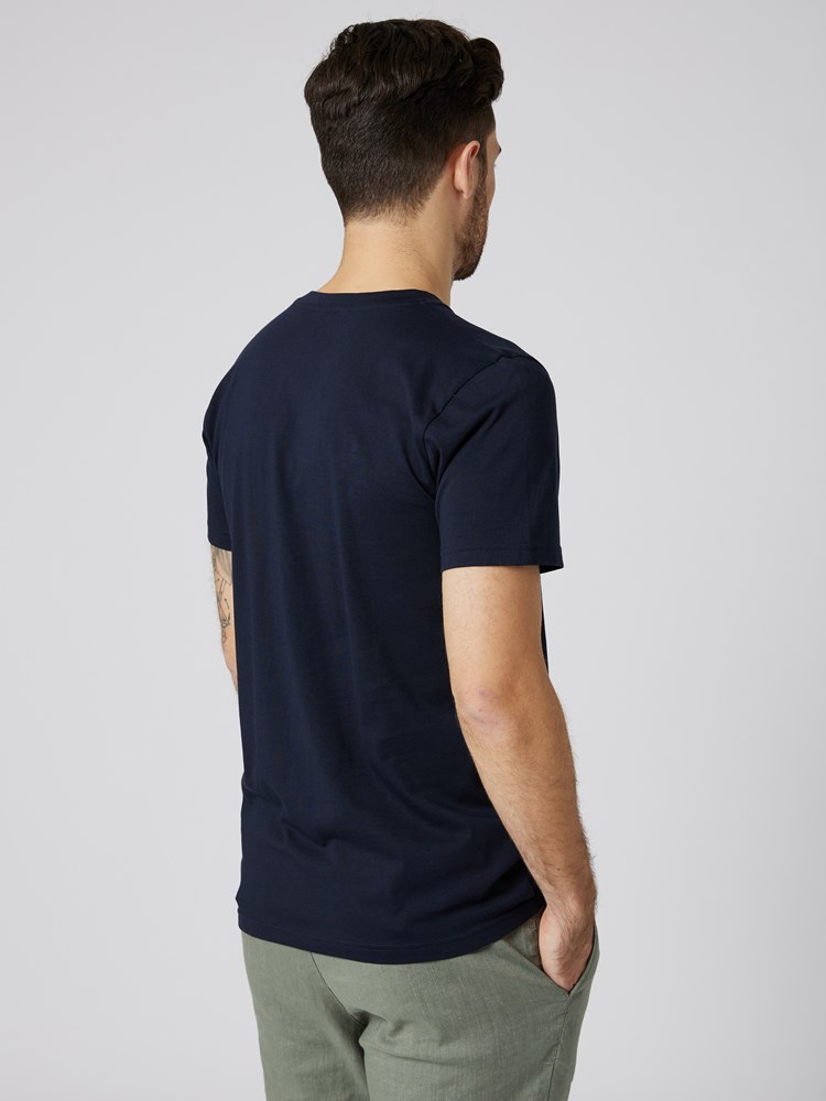 Ryan t-skjorte 7503471_EM6-VESB-S23-Modell-Back_chn=vic_9258.jpg_Back||Back
