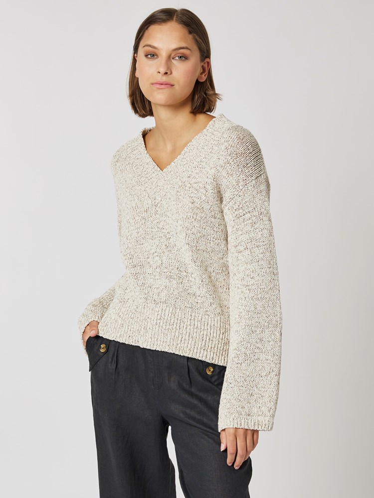 Paz genser 7503497_AQG-BLU-H23-Modell-Front_chn=vic_4364_Paz genser AQG 7503497.jpg_Front||Front