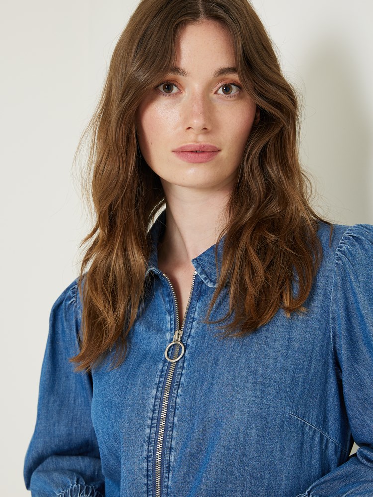 Betty kjole 7503506_ECL-JEANPAUL-S23-Modell-Front_1237_Betty kjole ECL 7503506.jpg_Front||Front