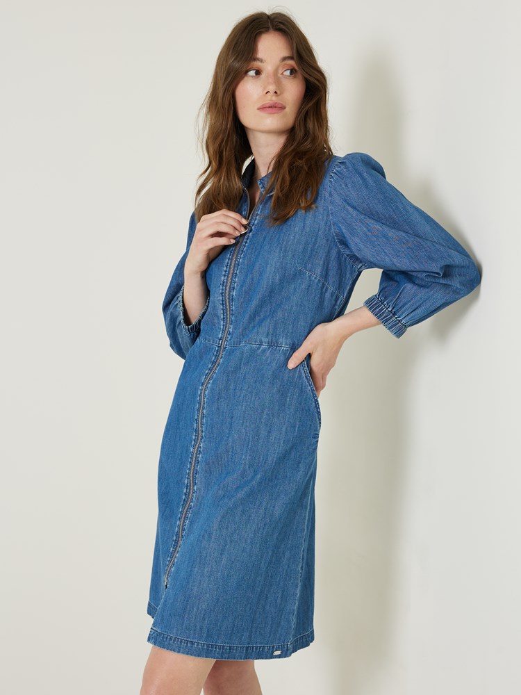 Betty kjole 7503506_ECL-JEANPAUL-S23-Modell-Front_7972_Betty kjole ECL 7503506.jpg_Front||Front